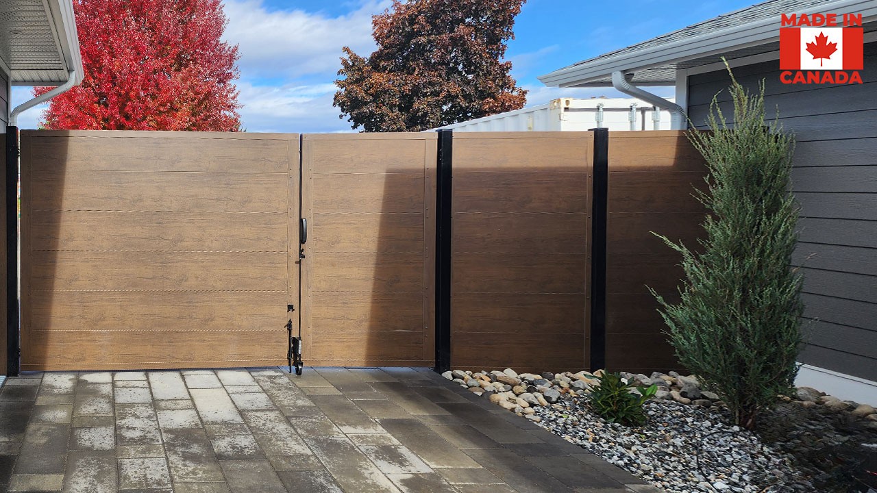 Sound barrier acoustic fencing